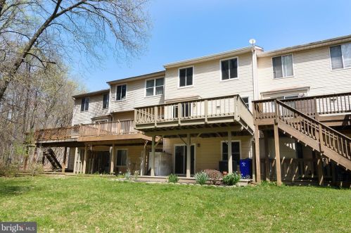 8016 Branch Wood Ct, Ellicott MD 21043-6937 exterior