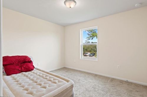 4999 46 St, Naples FL 34120-0032 exterior