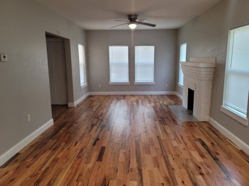 820 Crawford St, Dallas TX  75203-1619 exterior