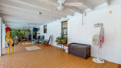 1738 Dominic Ave, Fort Pierce FL 34952-5815 exterior