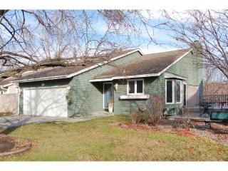 1401 Knoll Dr, Saint Paul MN  55126-8574 exterior