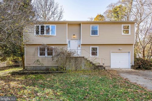 394 Roosevelt Ave, Berkeley Township, NJ 08721-2941