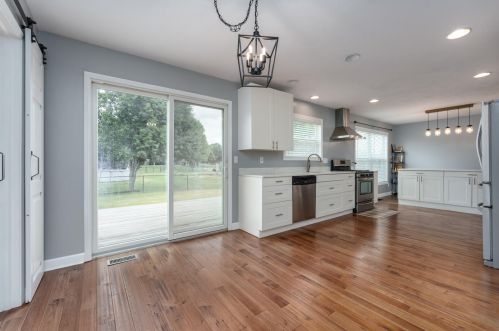 7619 Capri St, Kalamazoo MI  49002-9487 exterior