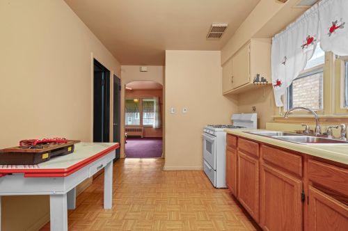 2337 Keating Ave, Chicago IL 60629-5513 exterior