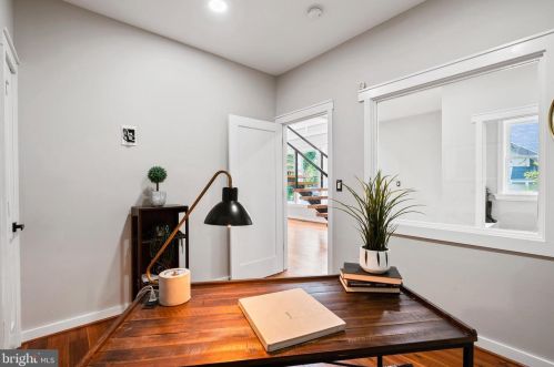 2216 30th St, Washington DC  20020-3369 exterior