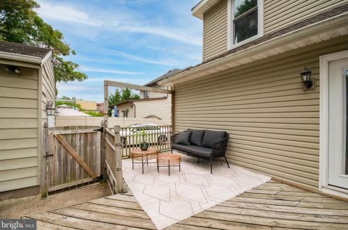 18 Pine St, Camden NJ  08106-1138 exterior