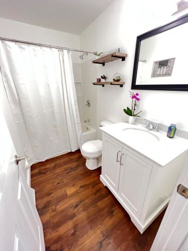 2232 Mangold Ave, Milwaukee WI  53221-4962 exterior