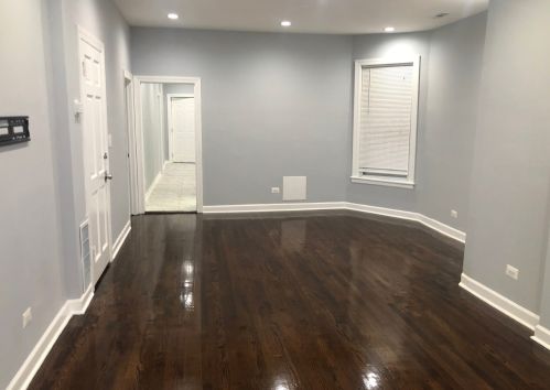 4823 Magnolia Ave, Chicago, IL 60640-4709