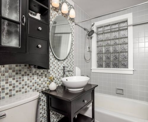 2867 Superior St, Milwaukee WI  53207-2550 exterior