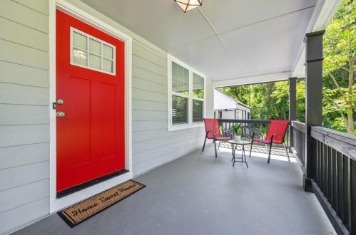 1752 Leslie Ave, Atlanta GA  30311-4114 exterior