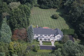 8 Sterling Rd, Armonk NY  10504-2418 exterior