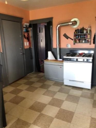 604 Blackstone St, Woonsocket RI  02895-1802 exterior