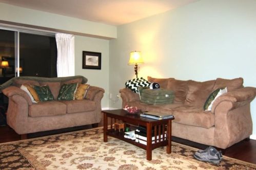 1024 Sanlin Dr, Moon Twp PA  15108-2834 exterior