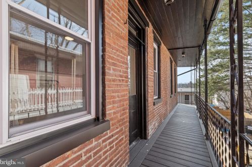 460 Queen St, Lancaster PA  17603-5618 exterior