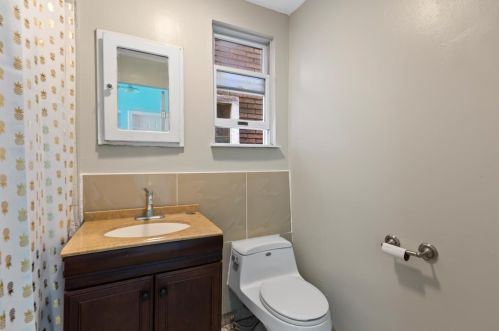 2820 36th St, Chicago IL 60609-1517 exterior