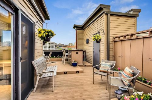 1032 Crosby St, Chicago IL  60610-2404 exterior