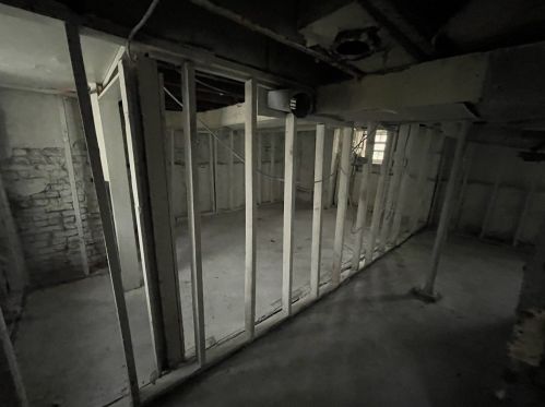 6545 Emerald Ave, Chicago IL  60621-2613 exterior