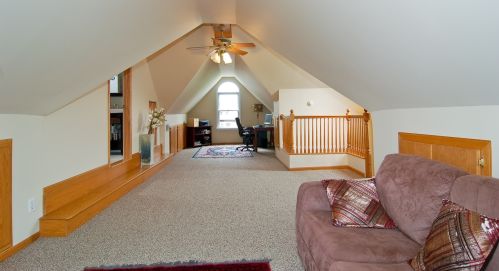 5210 Magnolia Ave, Chicago IL 60660-1405 exterior