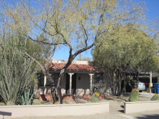 1001 Alta Vista St, Tucson AZ  85719-3004 exterior