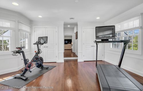 4 Tuxedo Rd, Locust NJ 07760-1825 exterior