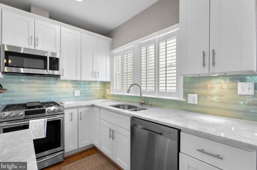 1147 Abbey Pl, Washington DC exterior