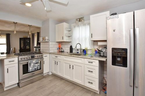 63 Community Dr, Providence RI  02905-1031 exterior