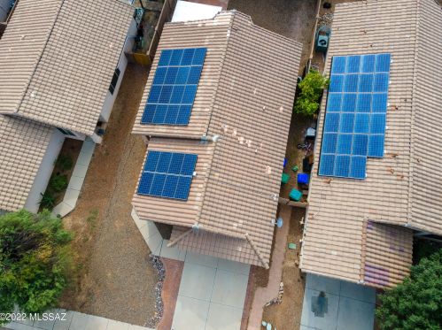 8885 Majestic Mountain Dr, Tucson AZ 85742-4503 exterior