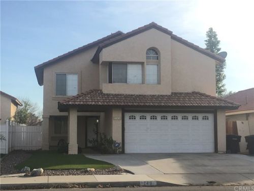 749 Citrus Ave, Perris, CA 92571-3851