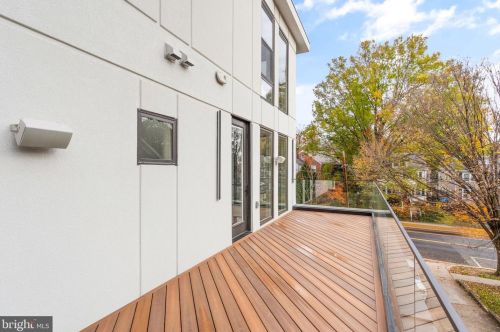 5416 Nevada Ave, Washington DC  20015-1728 exterior