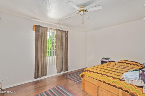 2045 Cholla St, Phoenix AZ 85029-3820 exterior