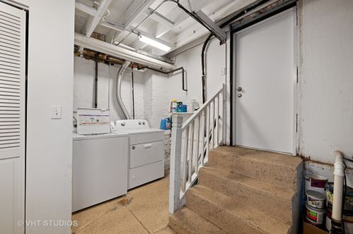 3420 Claremont Ave, Chicago IL 60608-6014 exterior