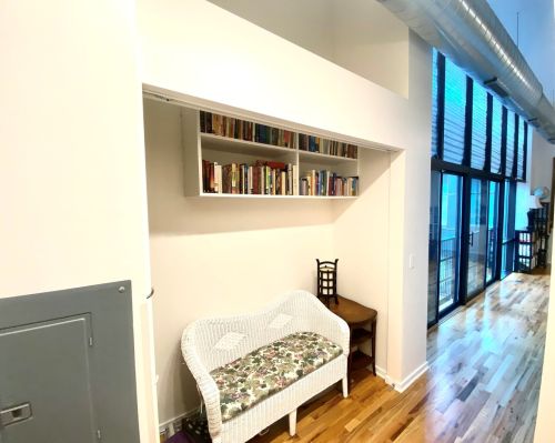 1645 Ogden Ave, Chicago IL  60612-4199 exterior