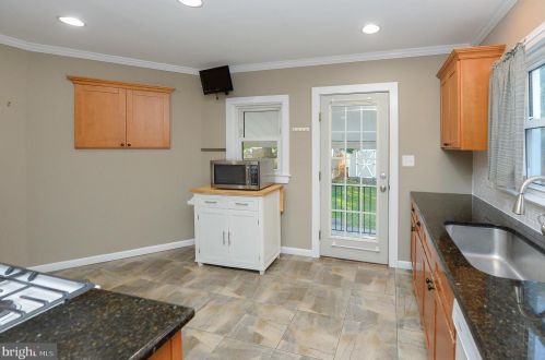 231 Addison Ave, Camden NJ 08108-1818 exterior