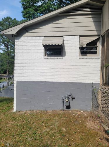 2804 Grn Trl Dr, Atlanta GA 30349-4127 exterior