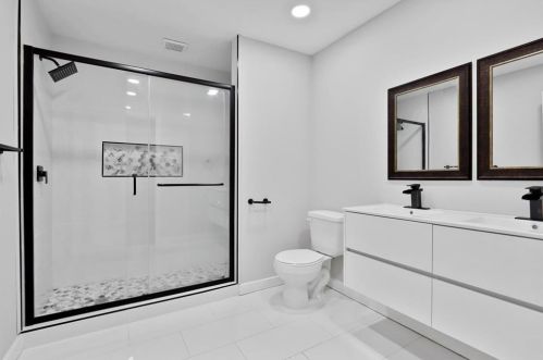 2846 Meadowview Dr, Atlanta GA  30316-4358 exterior