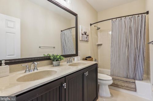 7741 Water St, Fulton MD 20759-2558 exterior