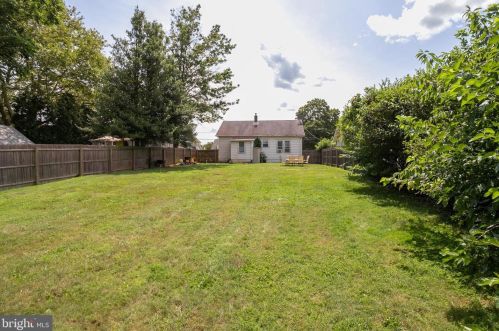 1828 Exton Ave, Trenton NJ 08610-3323 exterior