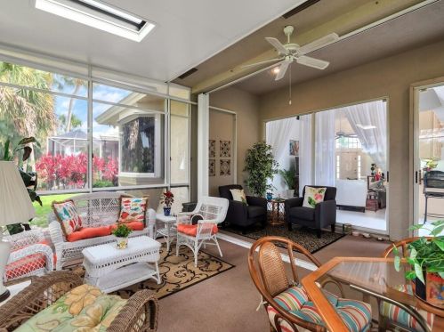 441 Fairway Lndg, Fort Pierce FL  34986-2168 exterior