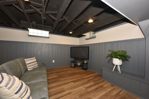 4101 39th St, Milwaukee WI  53216-1642 exterior