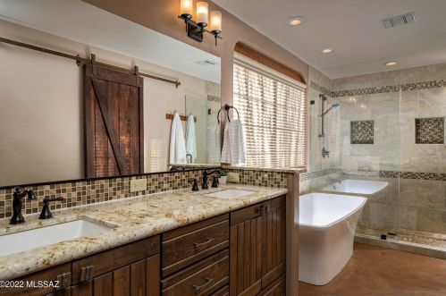 321 Golf Vw Dr, Tucson AZ 85737-9701 exterior