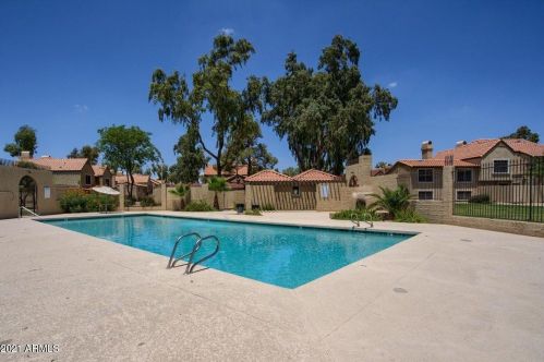 4601 102nd Ave, Phoenix AZ  85037-5202 exterior