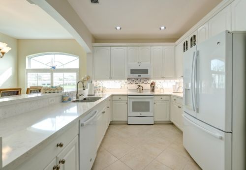 702 Southstar Dr, Fort Pierce FL 34949-9120 exterior