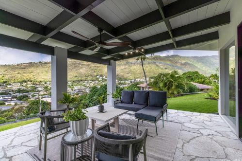 5435 Halapepe St, Honolulu HI  96821-1719 exterior