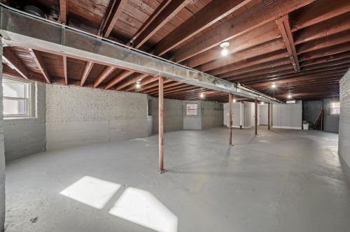 748 Long Ave, Chicago IL  60644-1142 exterior