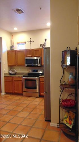 676 Greenview Pl, Green Valley AZ 85614-6101 exterior