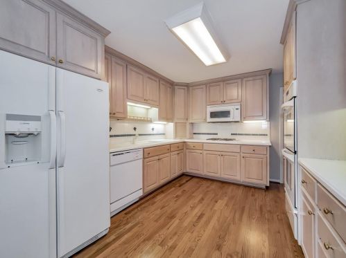 1450 Brawley Cir, Atlanta GA 30319-1713 exterior