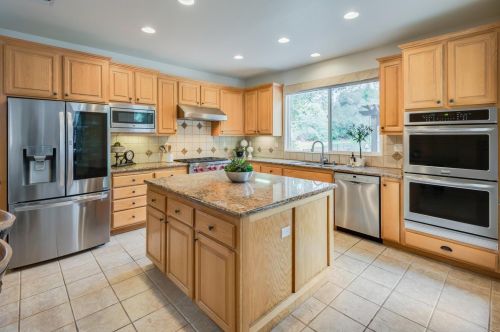 2593 Aberdeen Ln, Folsom CA  95762-5656 exterior