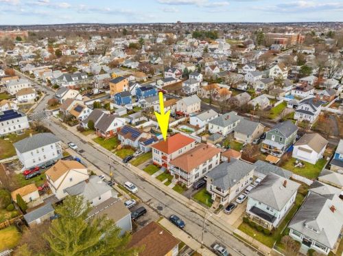 147 Unit St, Providence RI  02909-3929 exterior