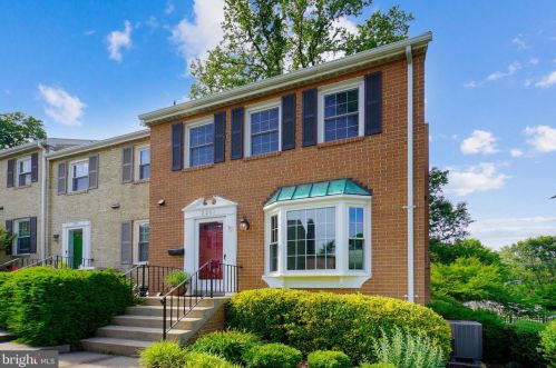 2201 Bucknell Ter, Silver Spring, MD 20902-4301