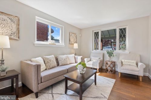 110 54th St, Washington DC 20019-6561 exterior